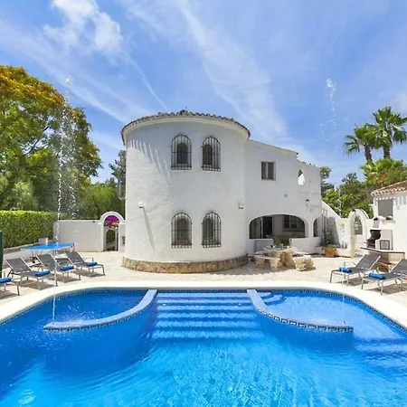 Perlita Villa *