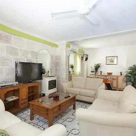 Perlita Villa Javea